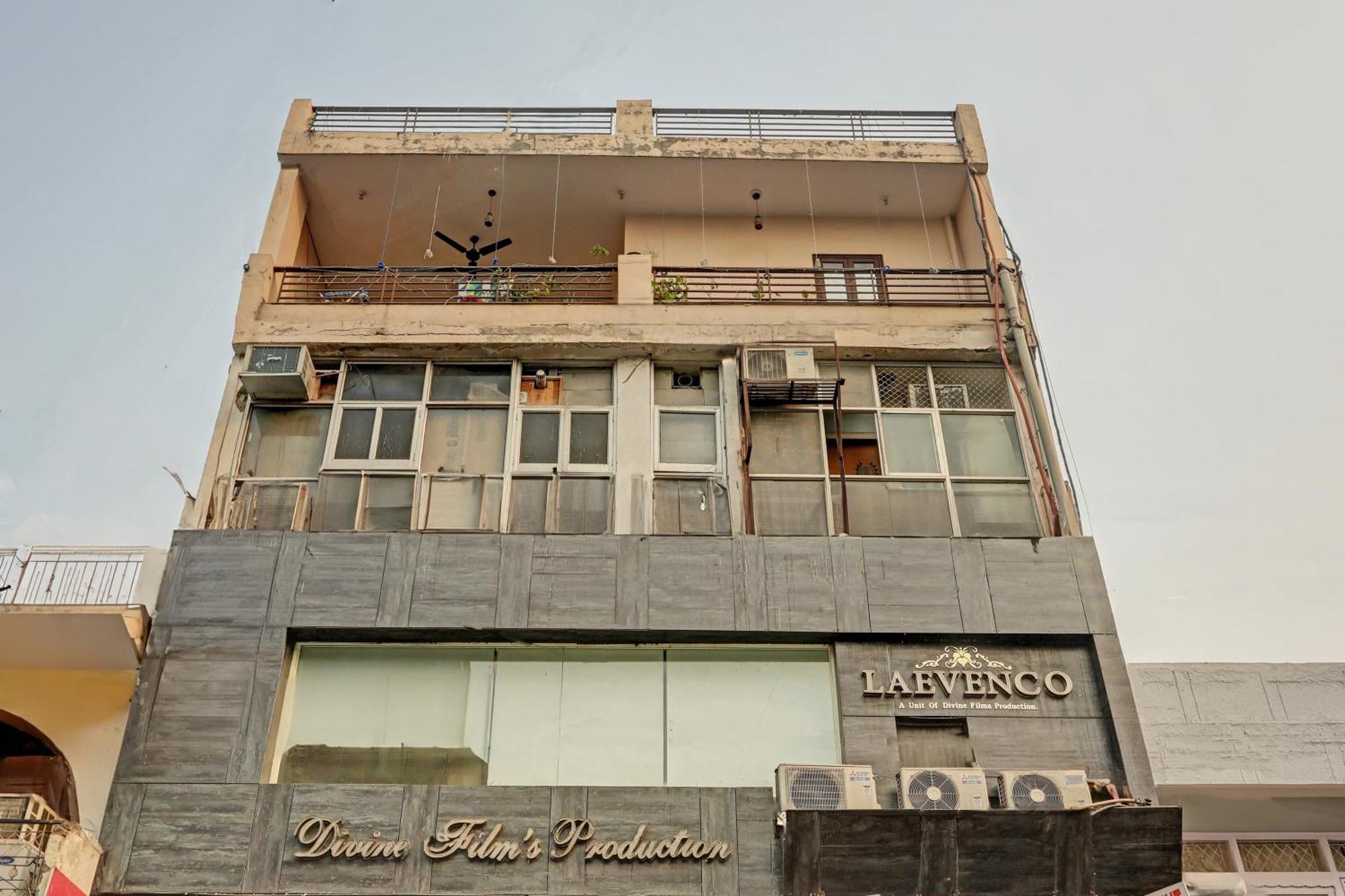 Hotel O Kanak Palace Nova Deli Exterior foto